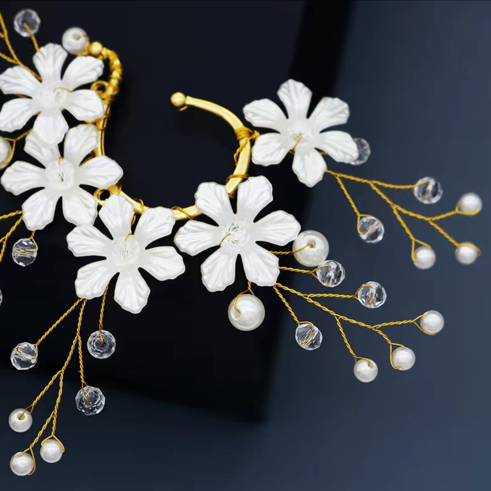 ✨✨✨Natural Shell Ear Cuff (1)✨✨✨ - Picture 4 of 5